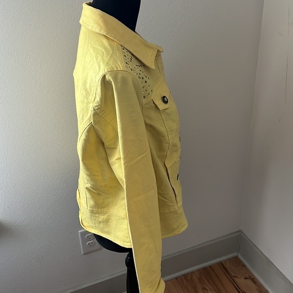 Christopher &‎  Banks yellow embellished jean jacket women’s Sz L - Picture 5 of 9